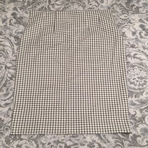 Plaid pencil skirt